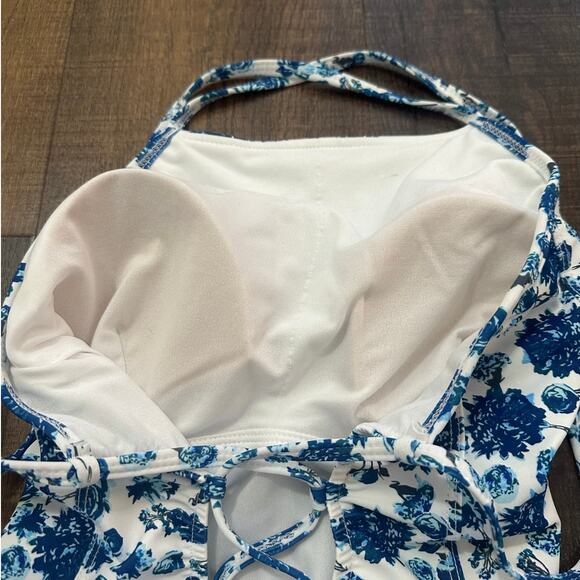 Albion Fit The Santorini Weekender One-Piece Size Small - Picture 6 of 9